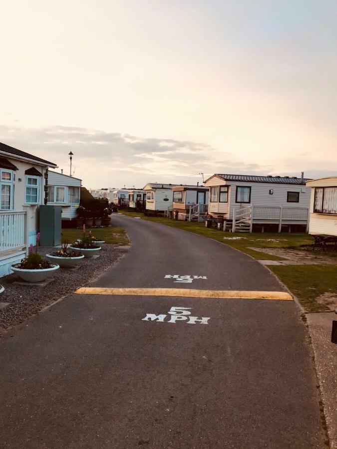 Promenade Caravan Park 호텔 잉골드멜스 외부 사진